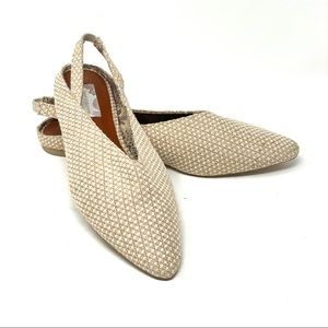 Band of Gypsies Boho Heather Jute Cream Neutral Point Toe Flats Size 7